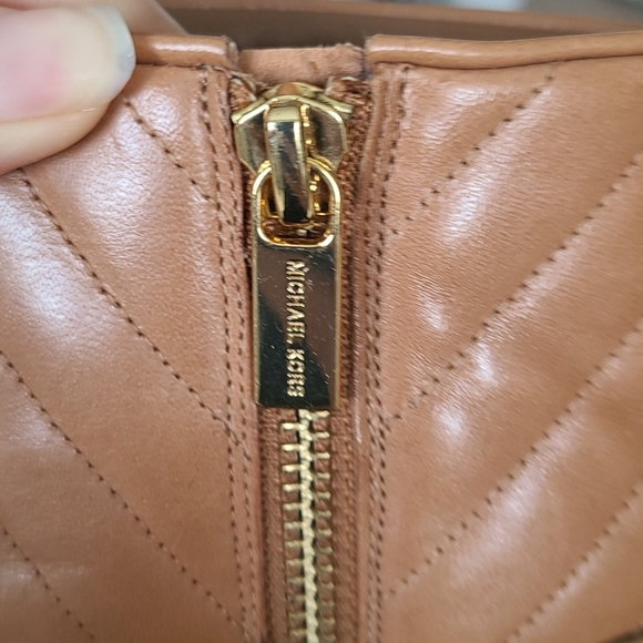 Bootie - Picture 2 of 7